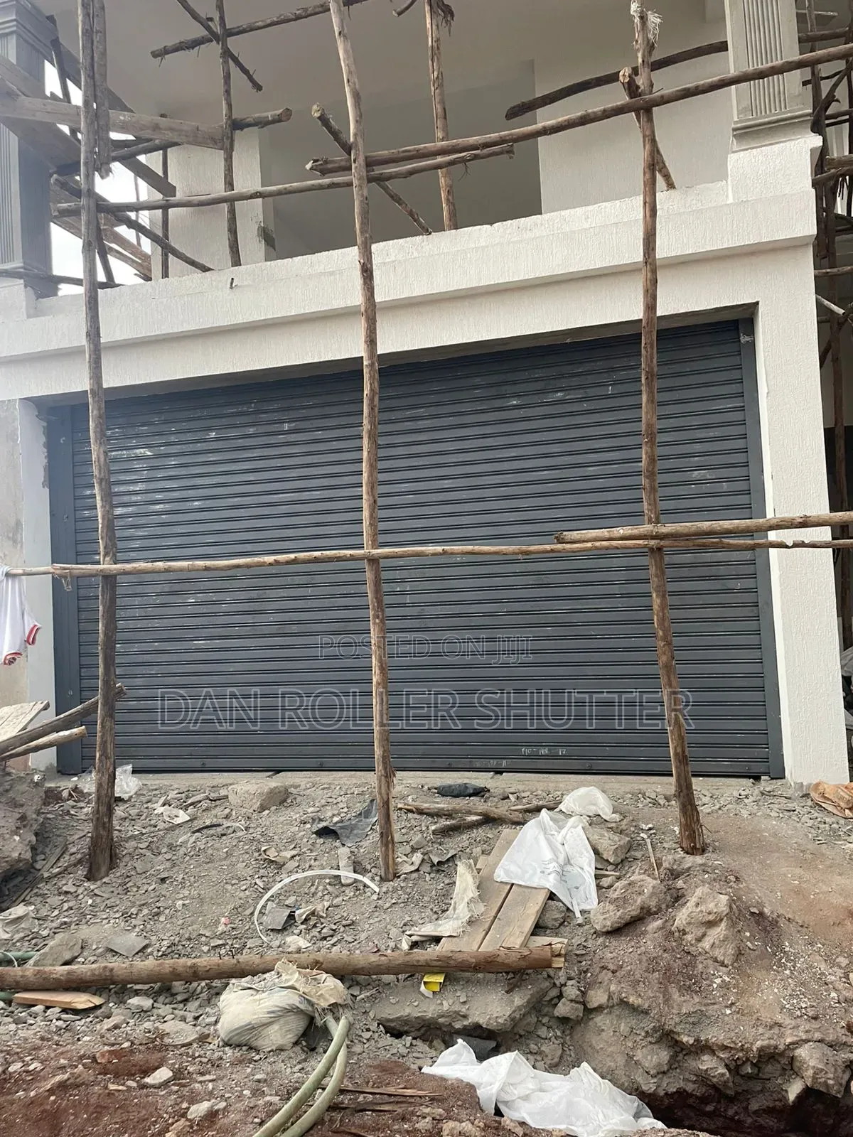 Automatic Remote-Control Door – Durable and Easy to Use