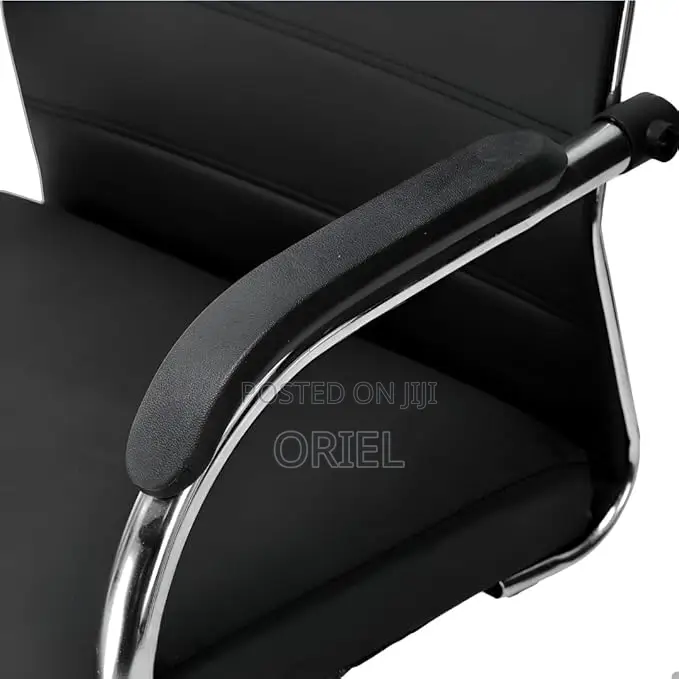 Office Waiting Chair : Executive Leather Visitor Chair