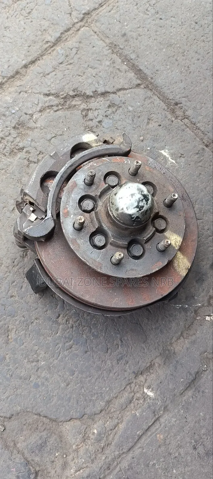 Complete Wheel Hubs D-Max 2 4wd.