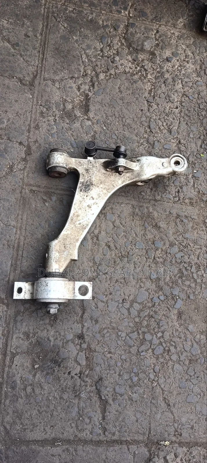 Front Arms Mark X, Crown 4-Wheel Drive.