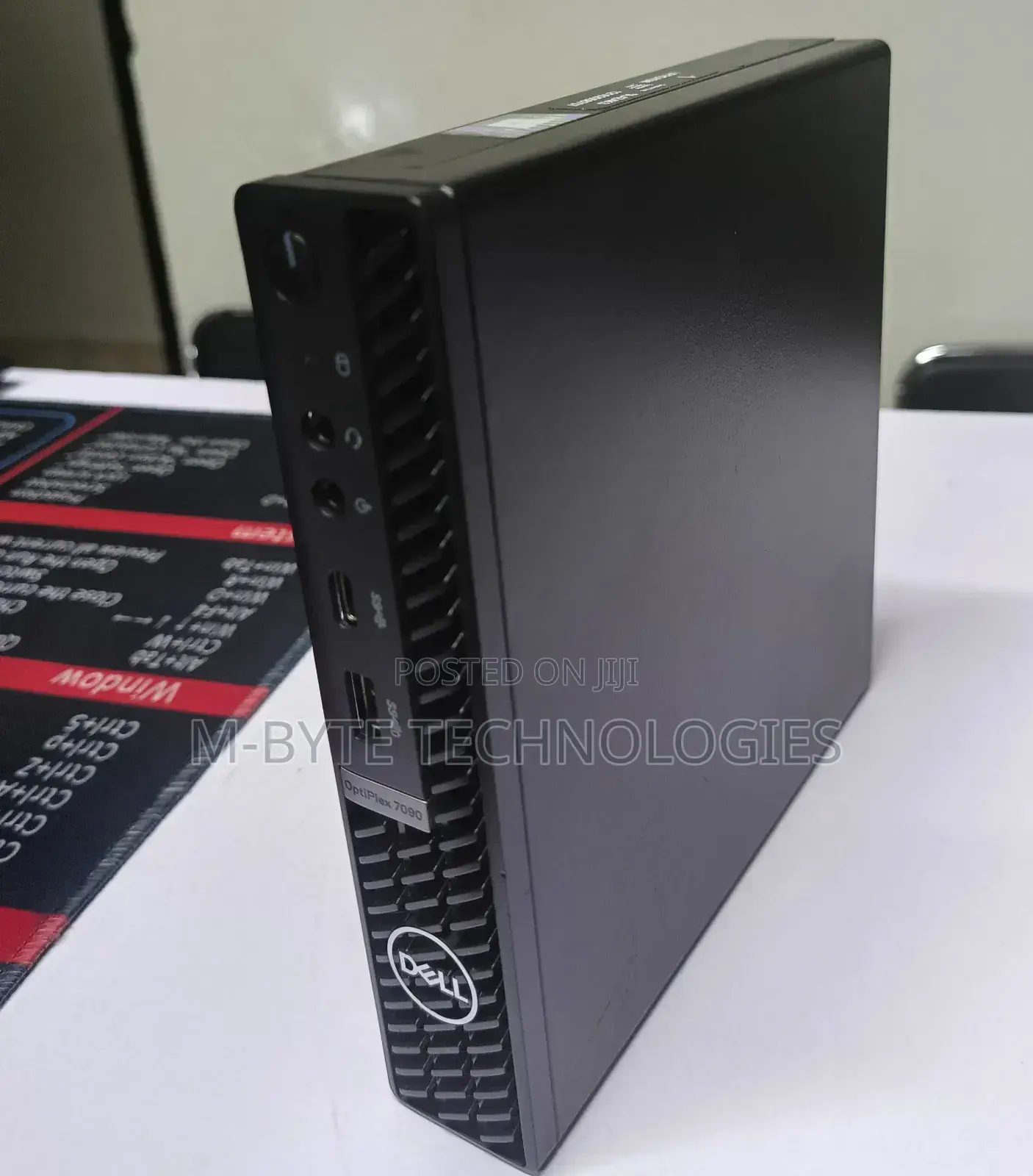 Desktop Computer Dell Optiplex 7020 8GB Intel Core i5 SSD 256GB