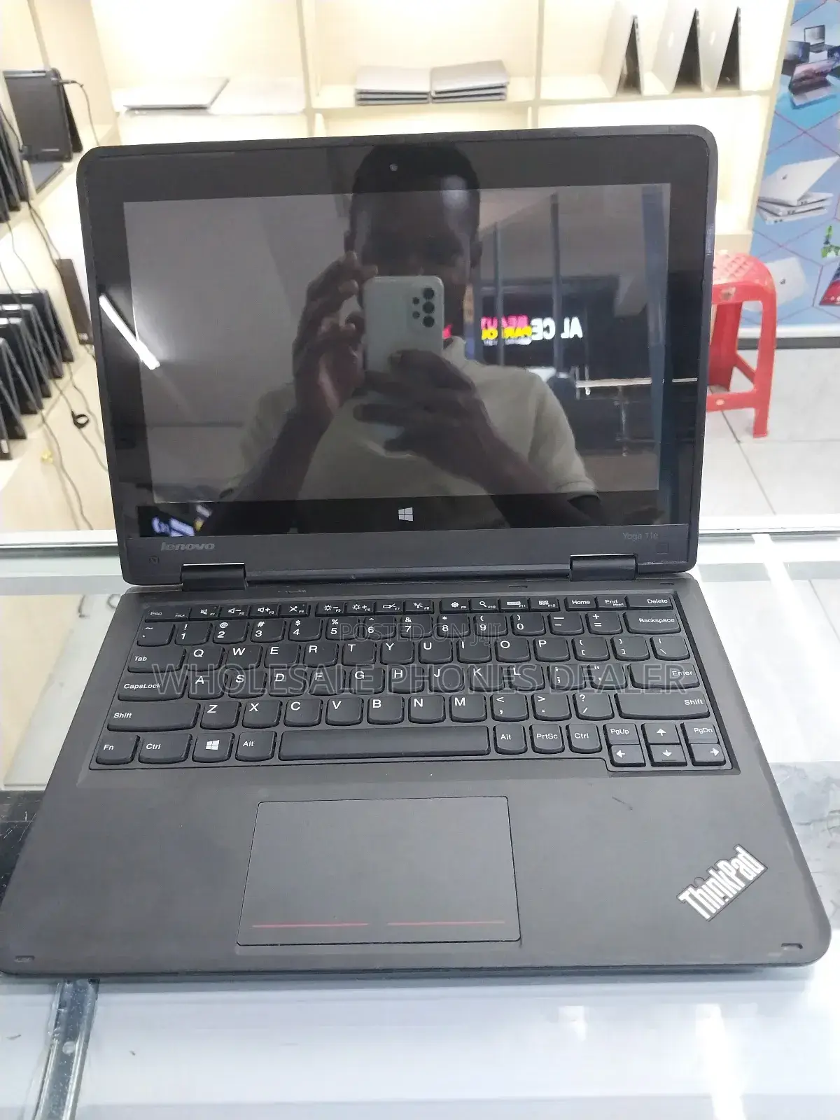 Laptop Lenovo Yoga 11e 4GB Intel Celeron HDD 500GB