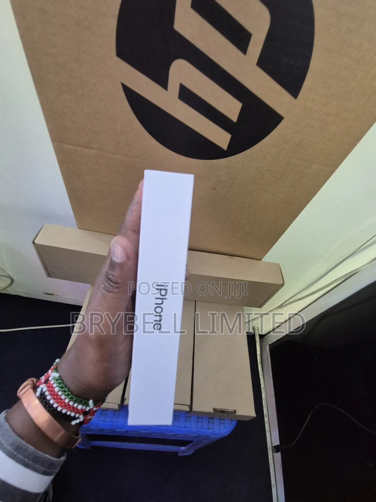New Apple iPhone 13 256 GB Black
