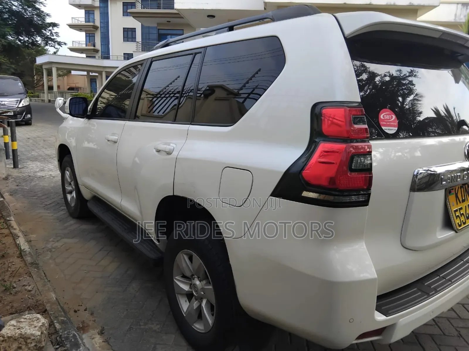 Toyota Land Cruiser Prado 2.7 VVT-i 2015 White