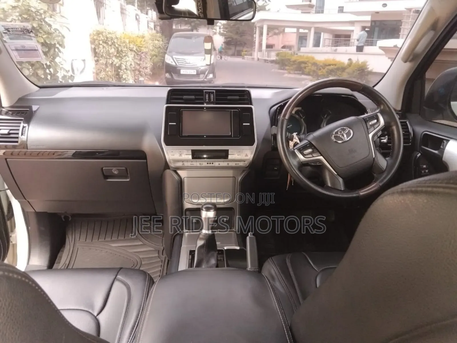 Toyota Land Cruiser Prado 2.7 VVT-i 2015 White