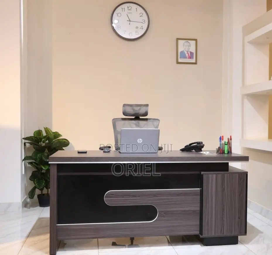 Executive Office Desks; Elegant 1800mm Business Executive Desk