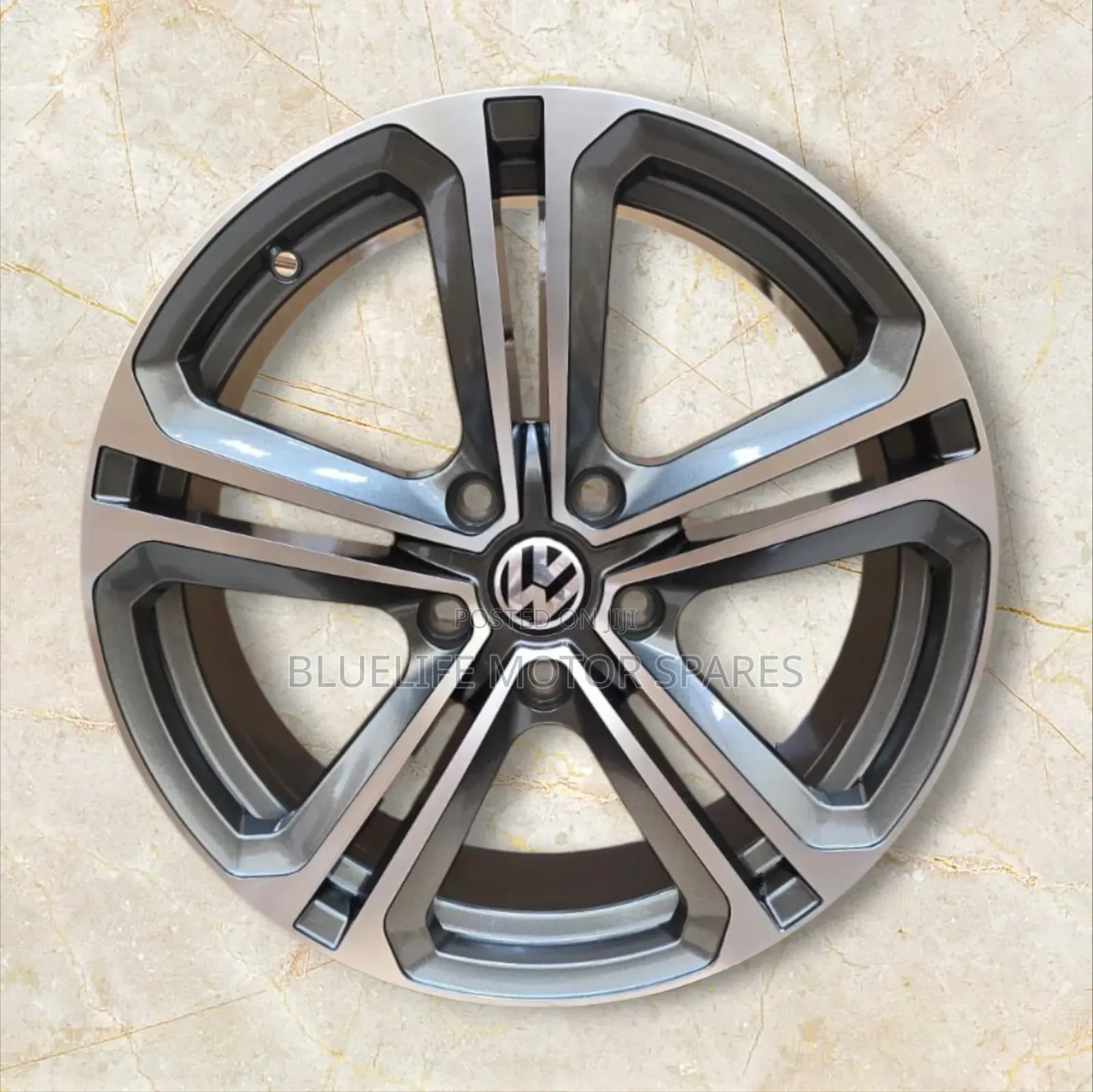 Size 18 Rims for Vw Passat/Tiguan/Touran/Golf/Jetta/Sharan/Beetle/Bora
