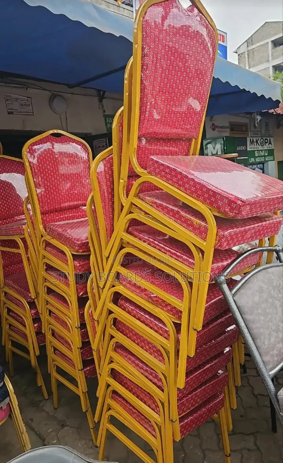 Conference Chairs at Affordable Prices