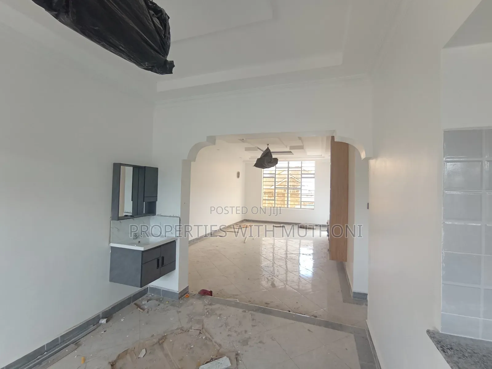 4bdrm Bungalow in Matasia for sale