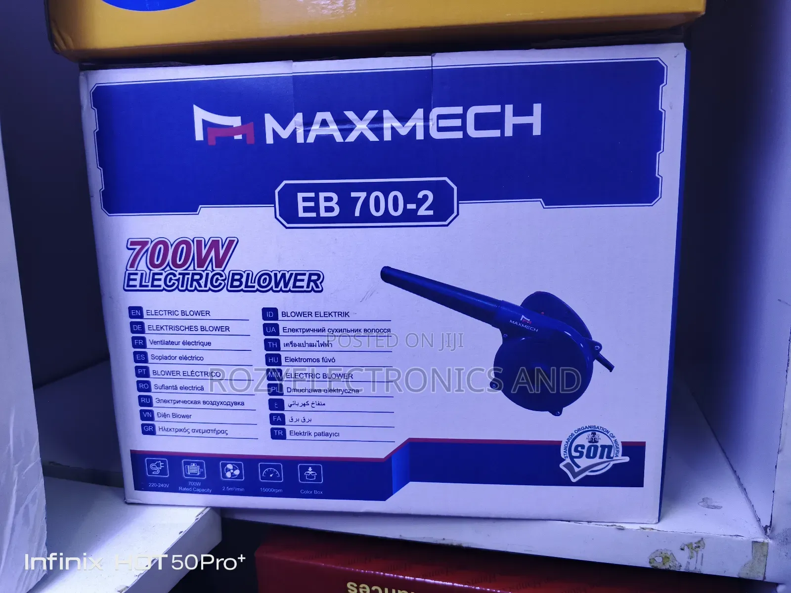 Electric Blower/Maxmech Blower 700 Watts