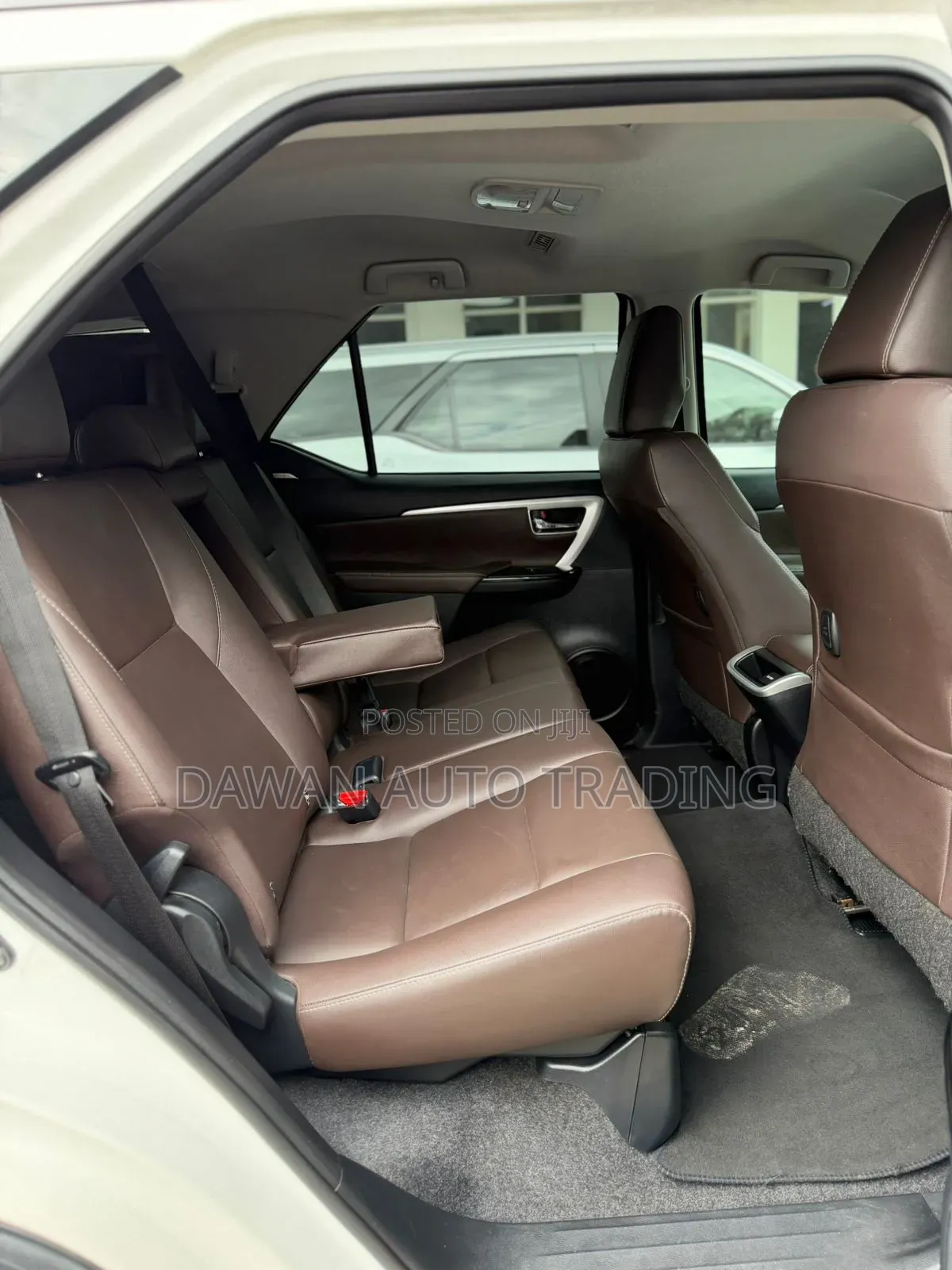 Toyota Fortuner 2019 White