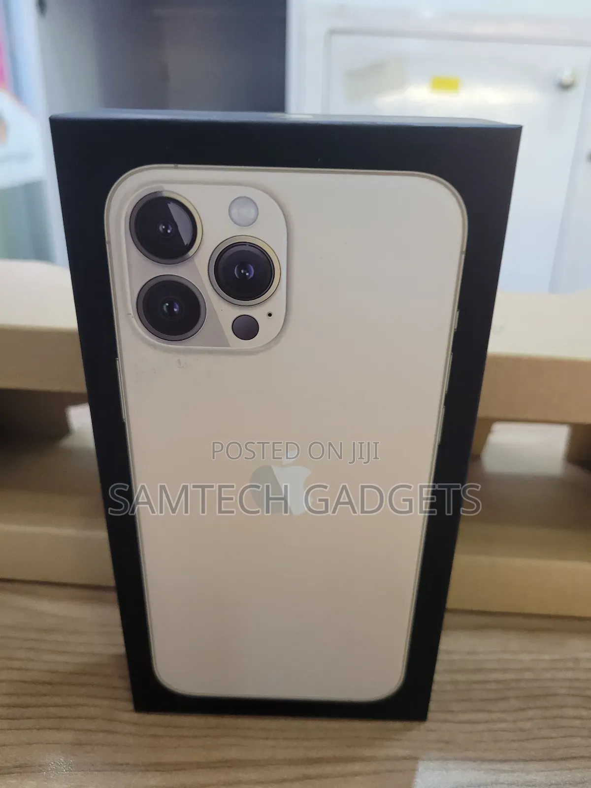 New Apple iPhone 13 Pro Max 256 GB Gold