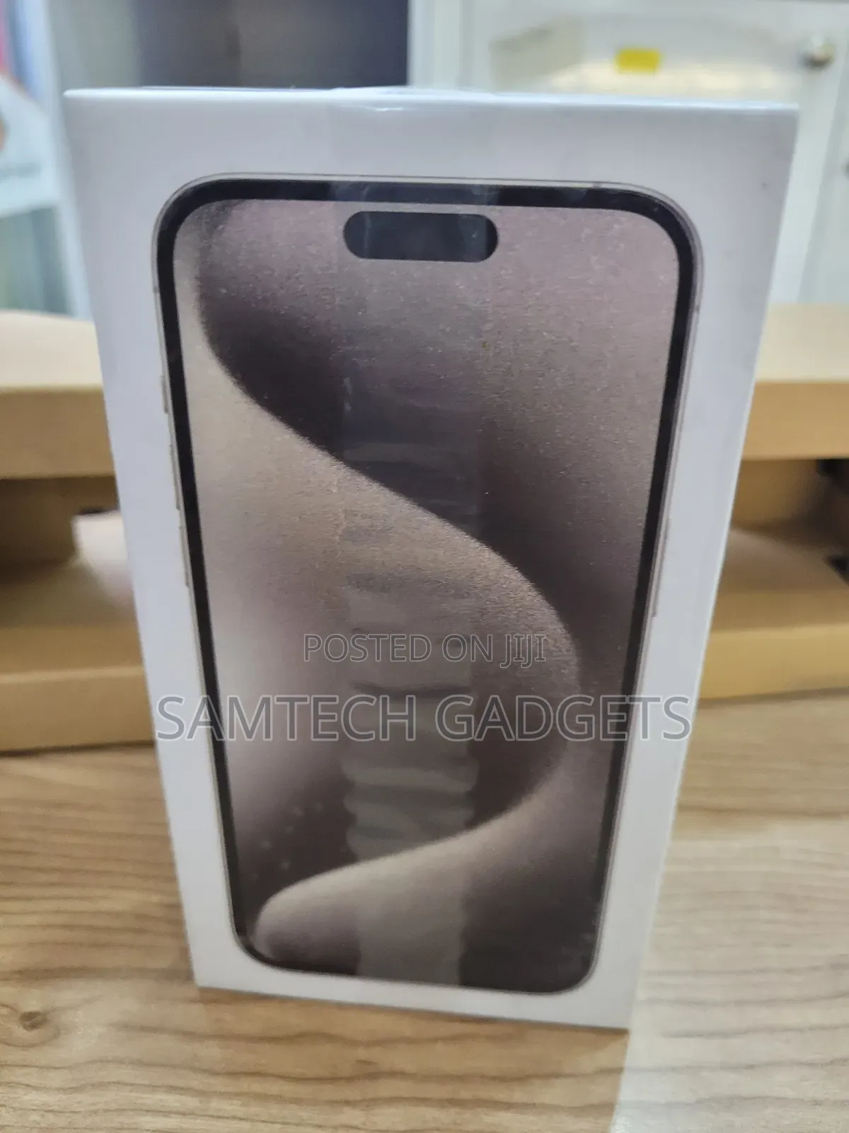New Apple iPhone 15 Pro Max 256 GB Gray