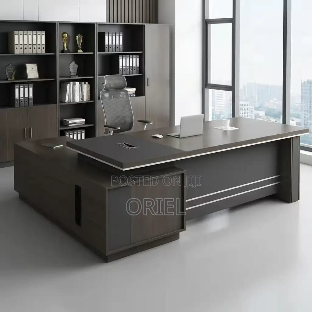 Office Desks; Spacious Executive Office Desk 1.8 Meters