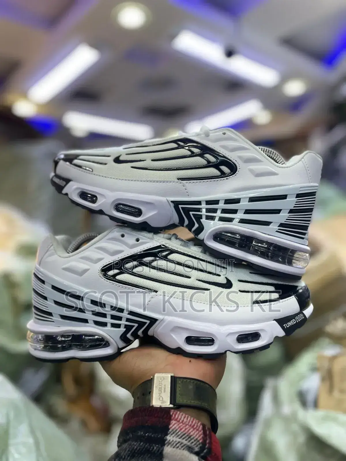 Nike Tn Plus Men Sneakers
