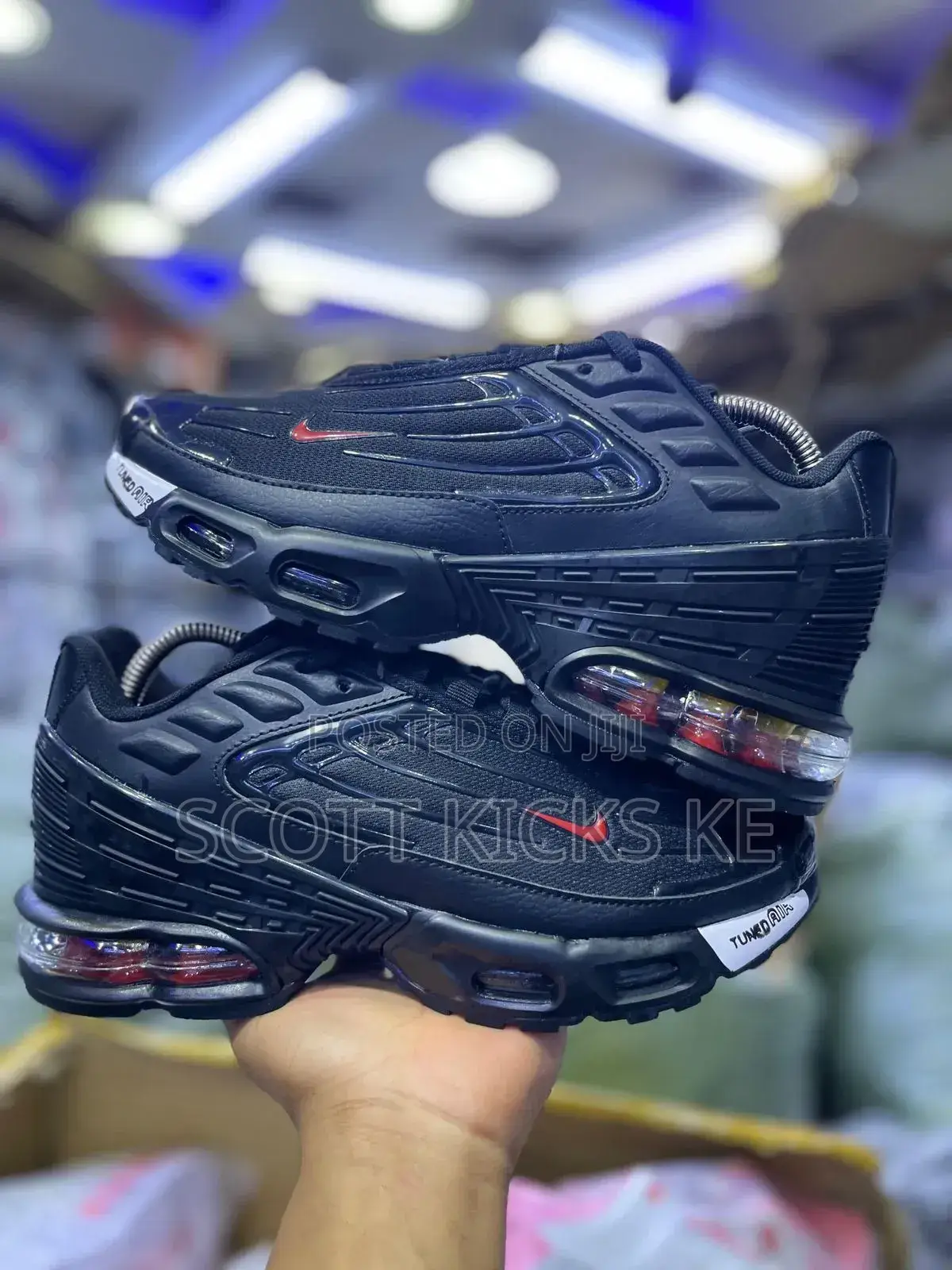 Nike Tn Plus Men Sneakers