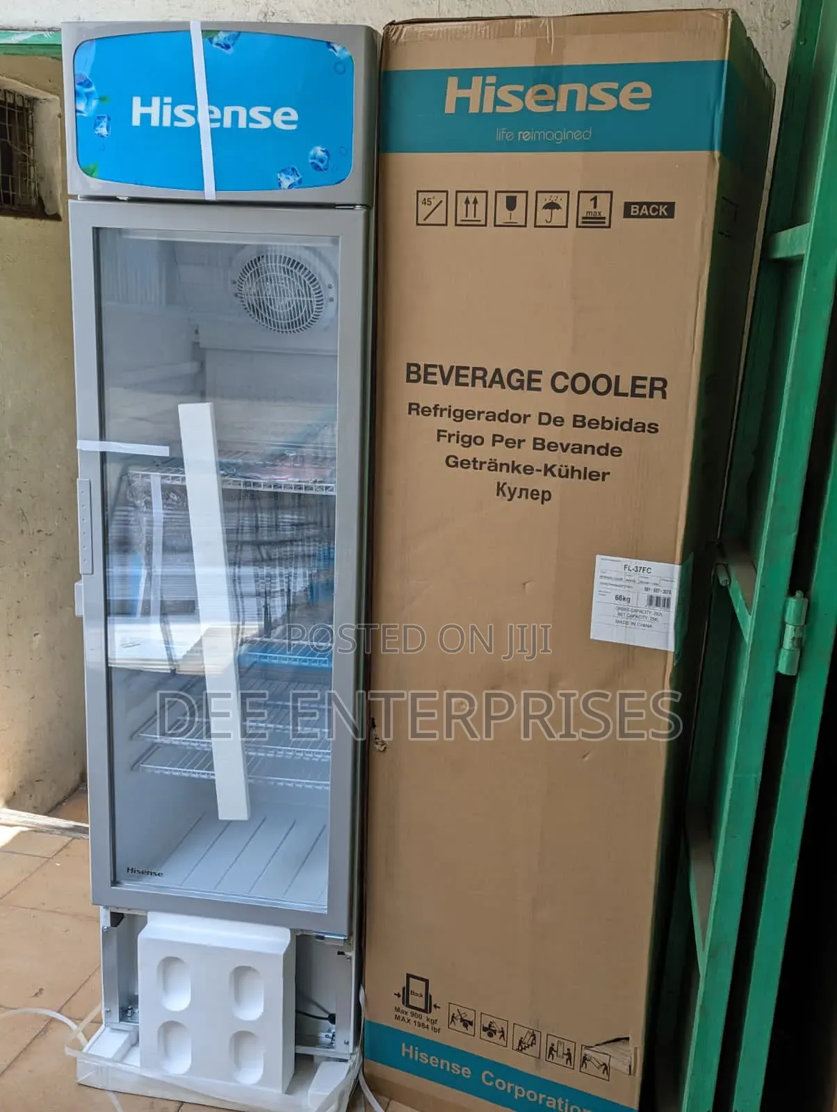 Hisense Show Case 282 Litres