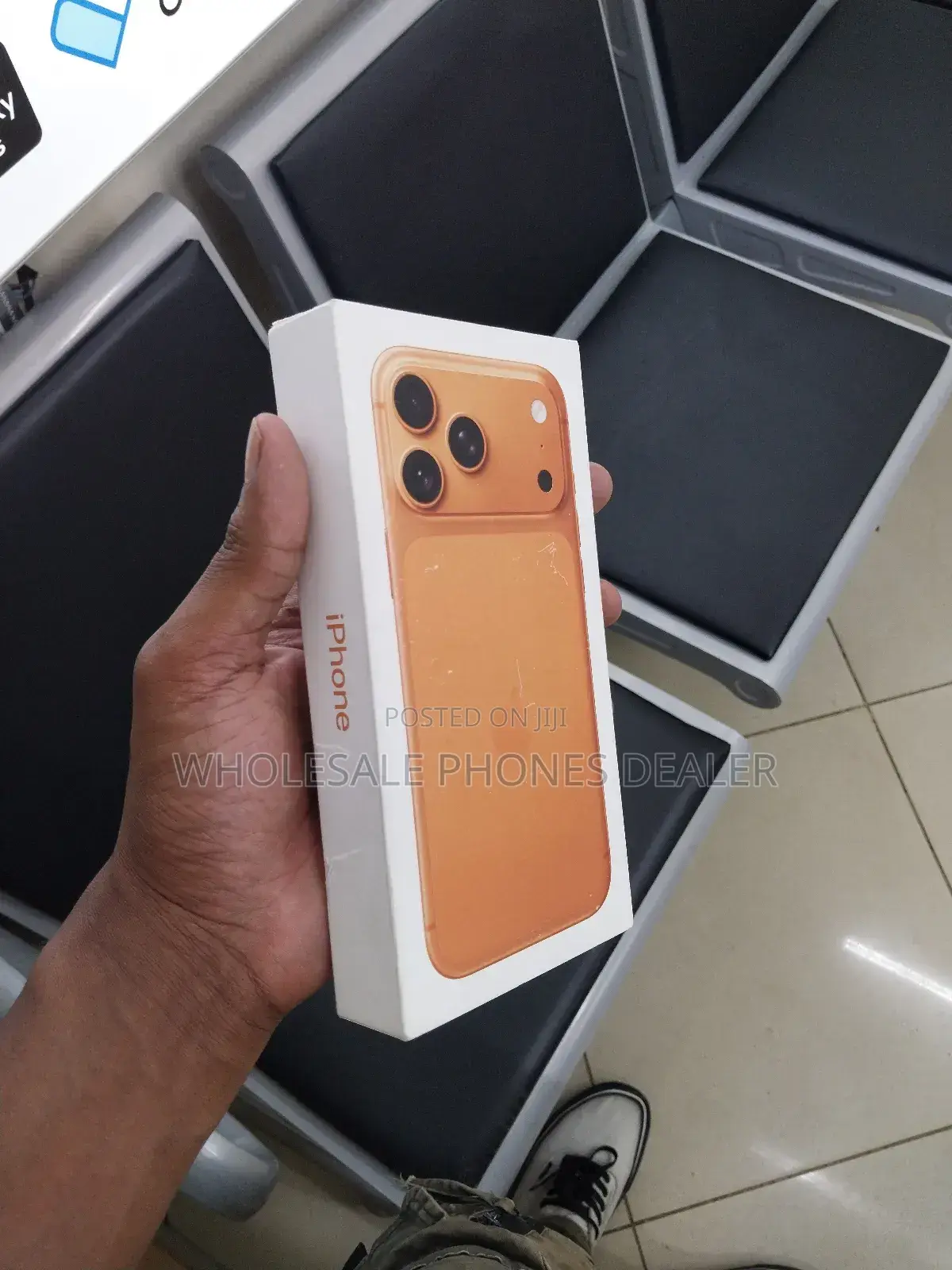 New Apple iPhone 17 Pro Max 256 GB Orange