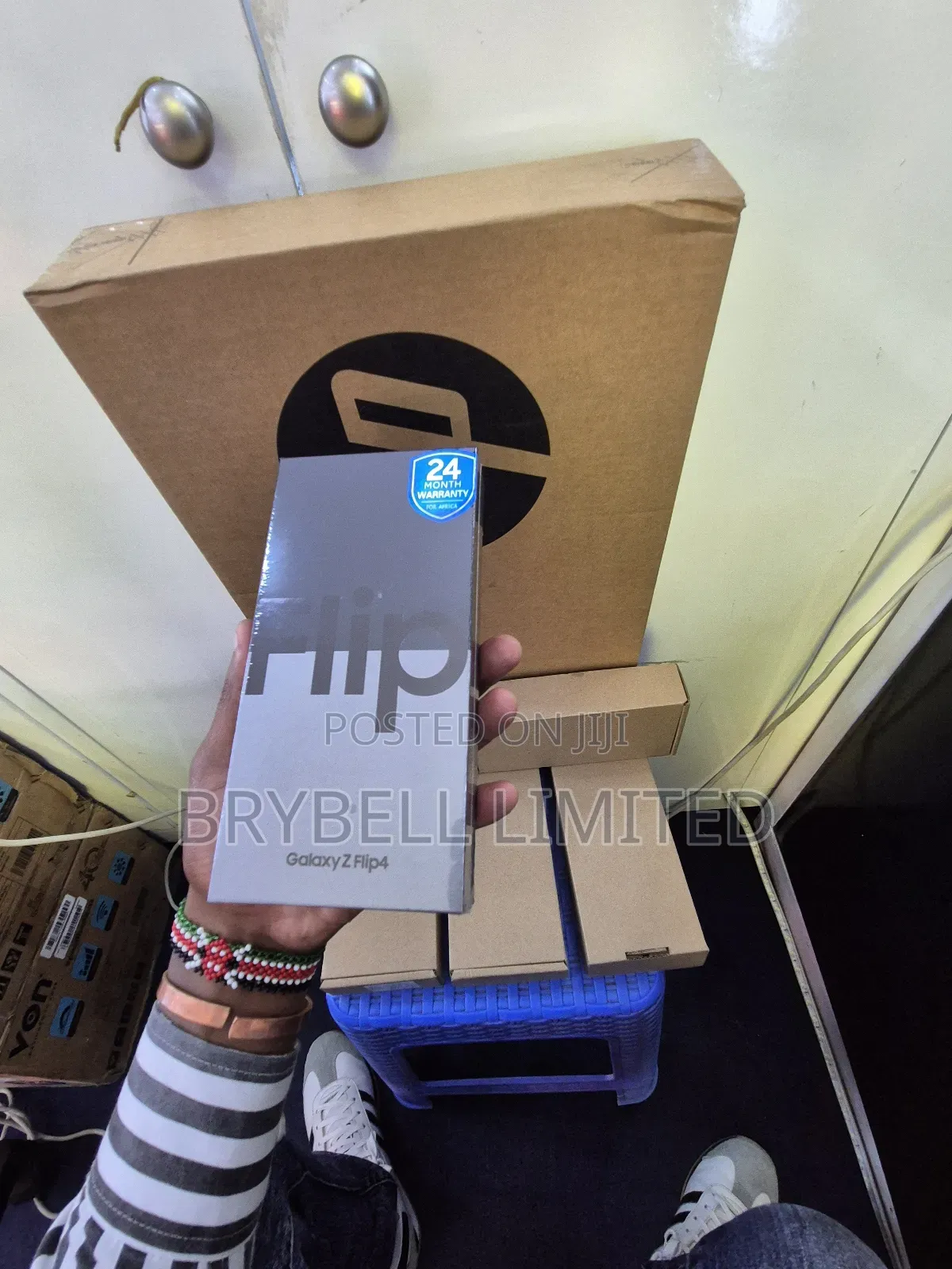 New Samsung Galaxy Z Flip4 512 GB Black