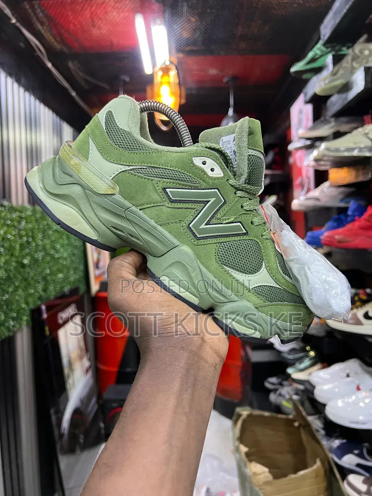 New Balance 9060 “Jungle Green”
