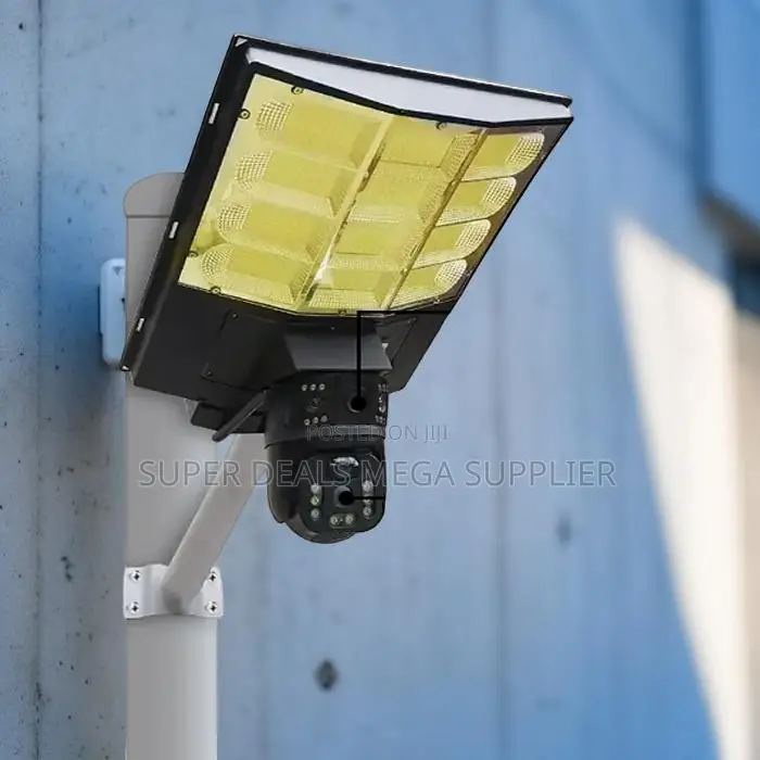 Instant Alerts 12mp 4g PTZ Multiple Lens Camera With Solar Streetlight