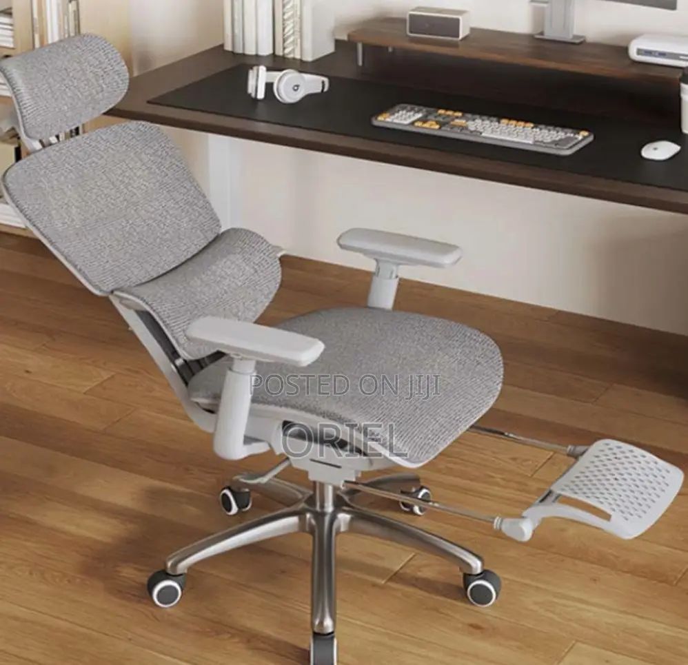 Office Chair; White Executive Office Chair With Lumbar Support