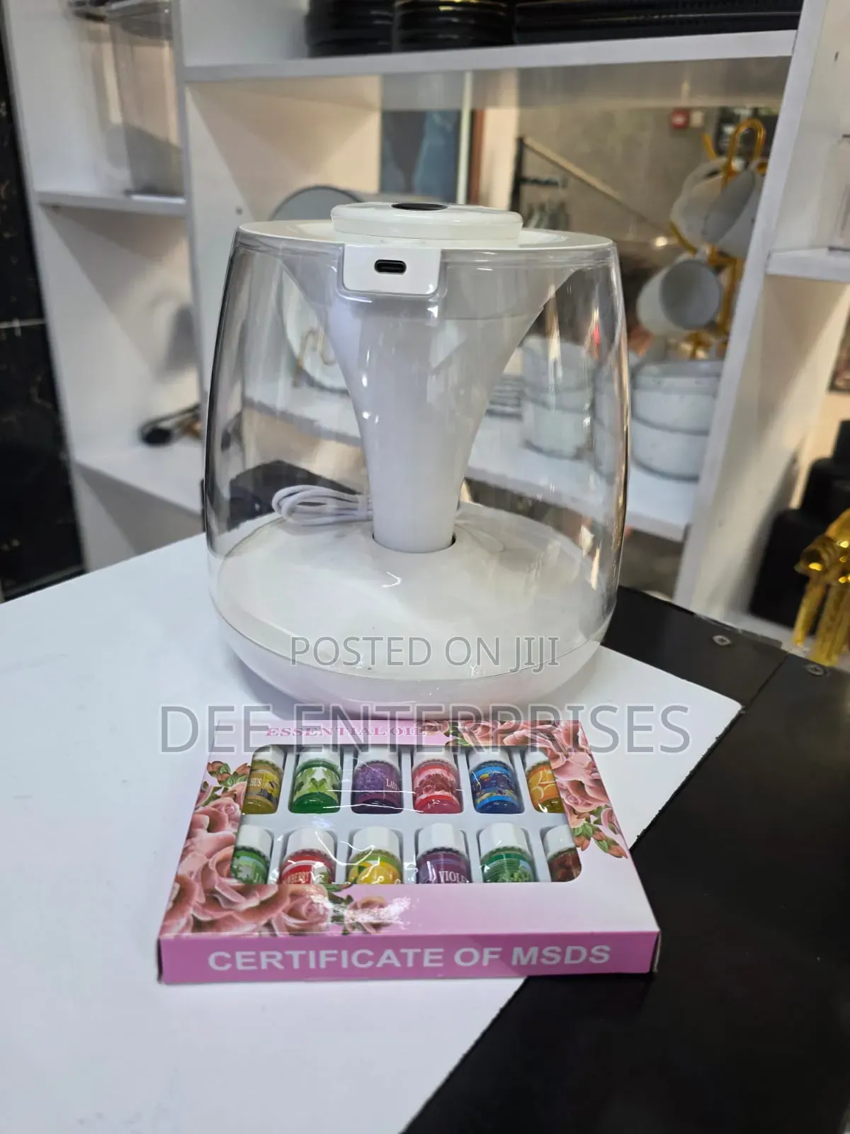 3l Humidifier
Comes With Free 12pcs Essentials Oils