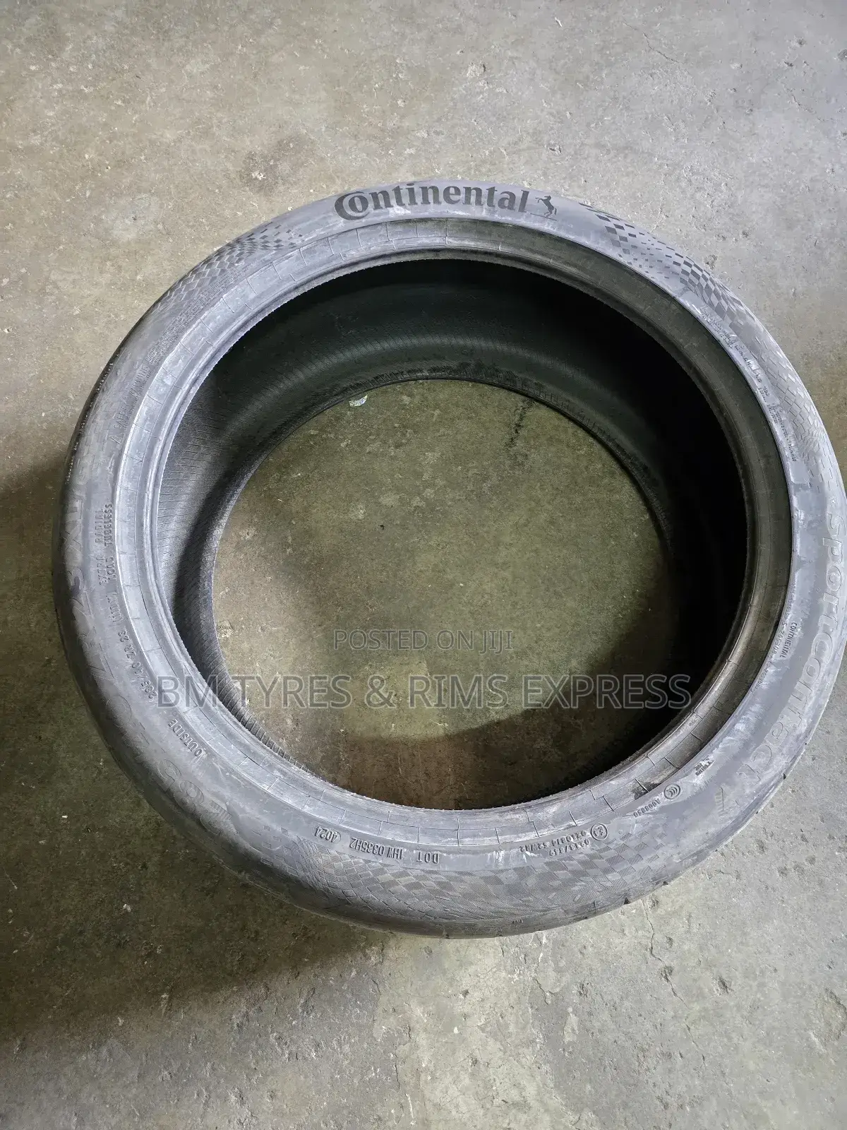285 /40 R23 Continental Tyres.