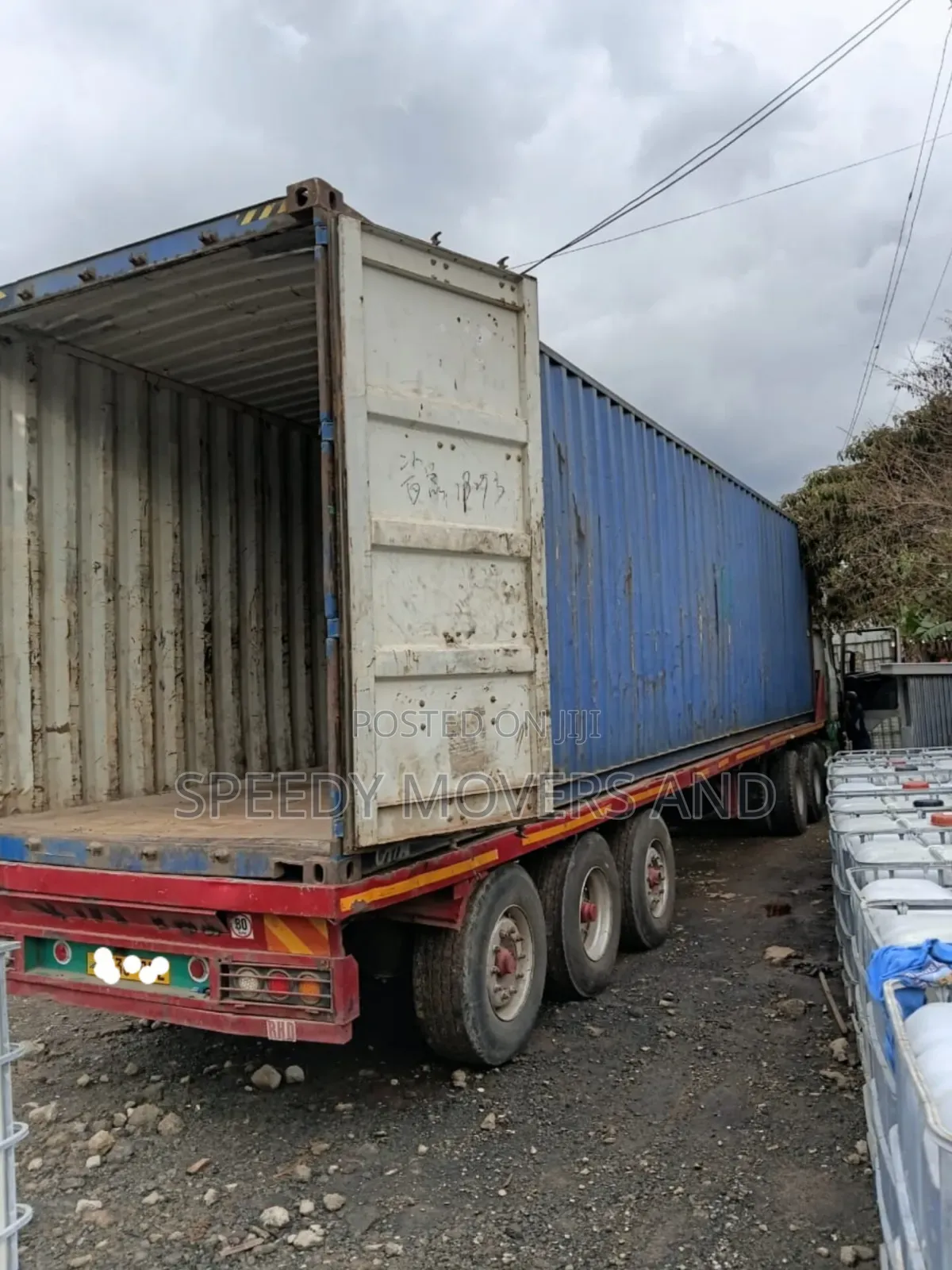 Transit Trailers for Jobs and Cargo Delivery Are Available