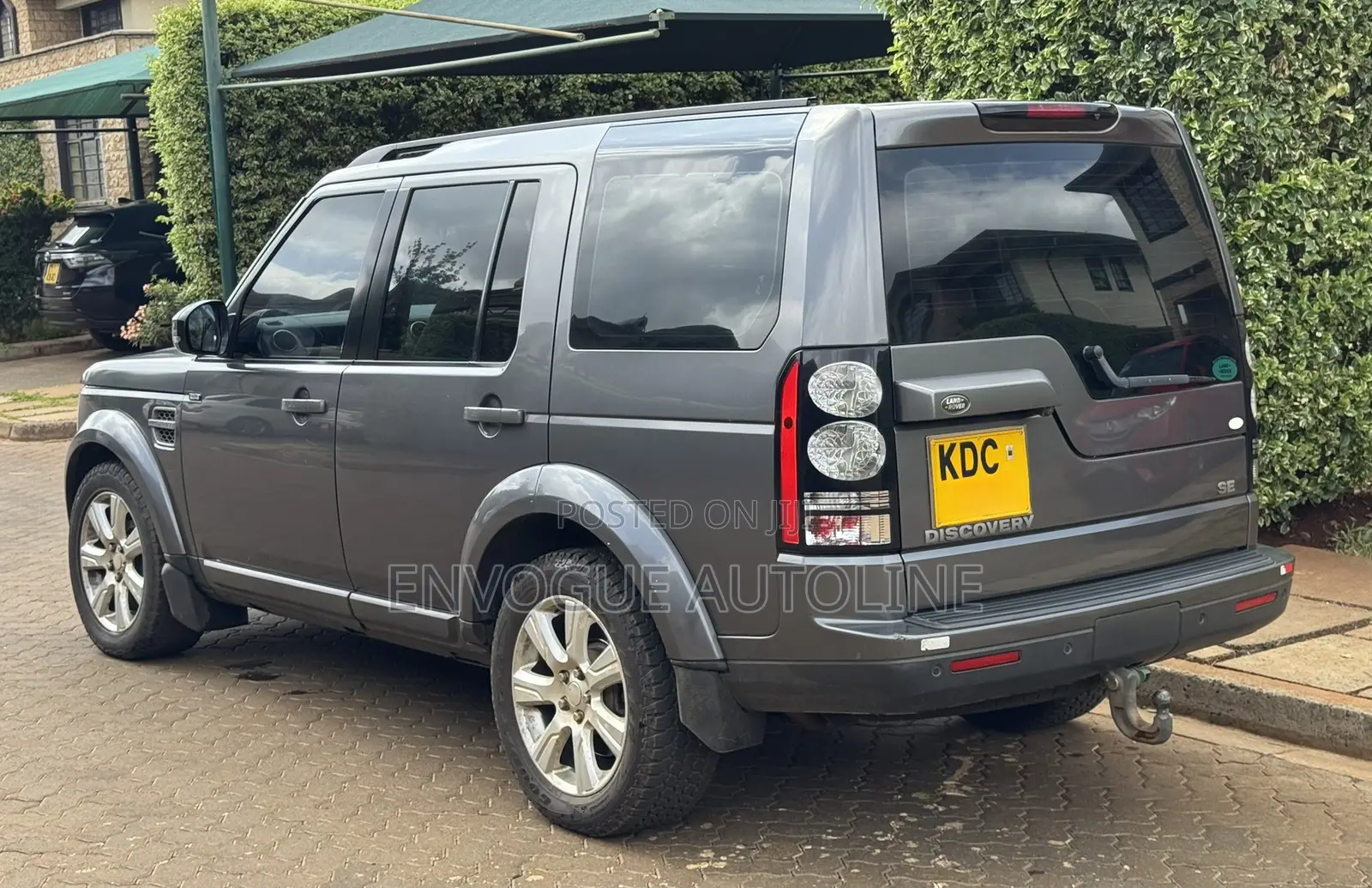 Land Rover Discovery 2014 Gray