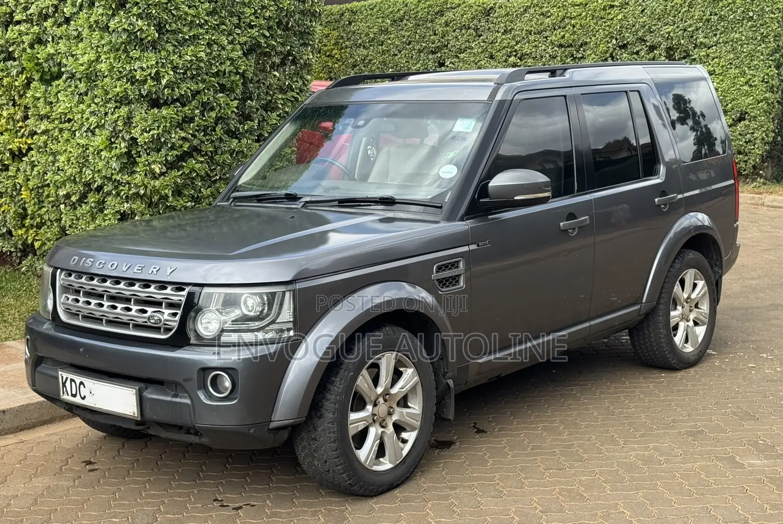 Land Rover Discovery 2014 Gray