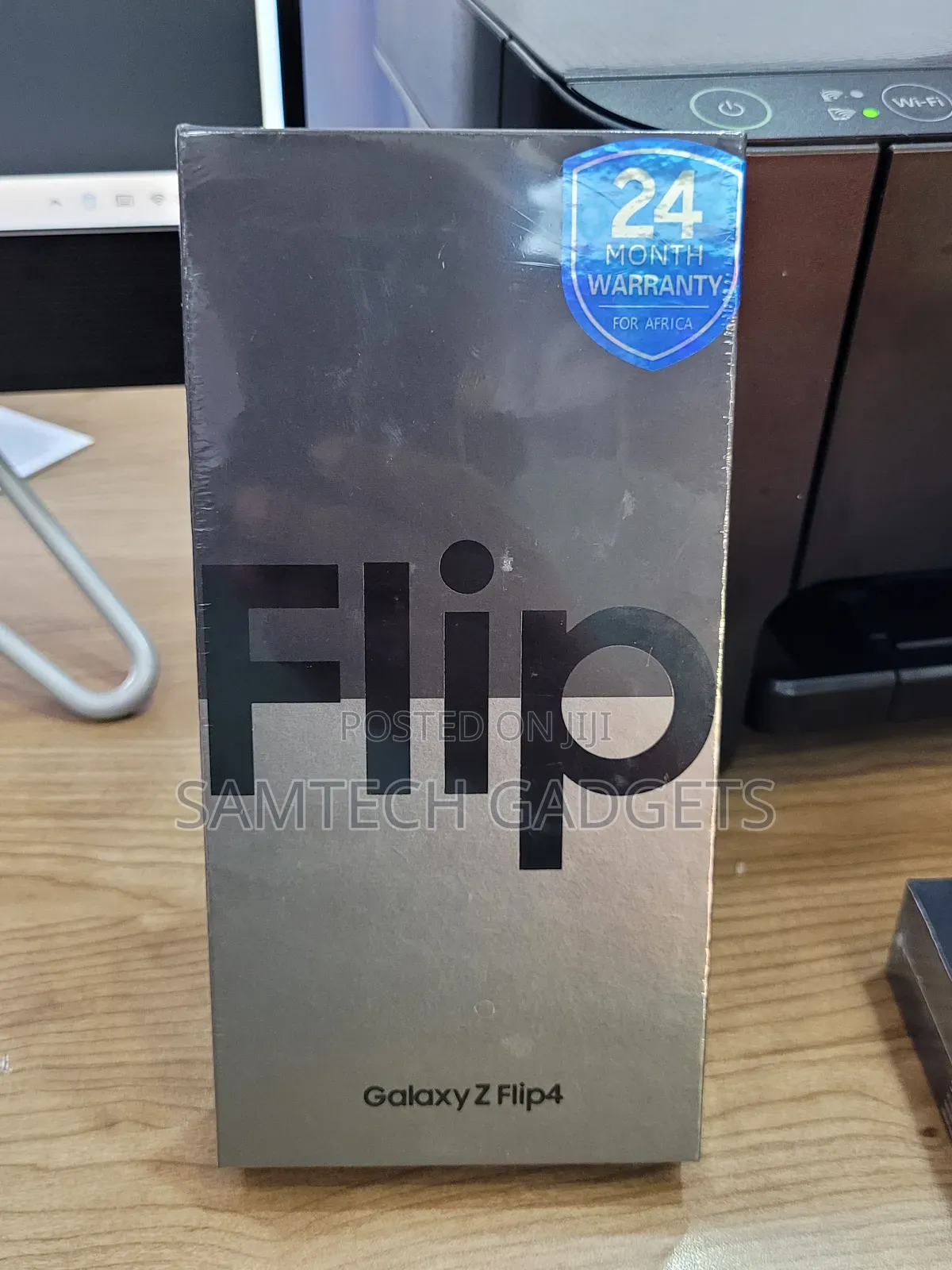 New Samsung Galaxy Z Flip4 256 GB Black