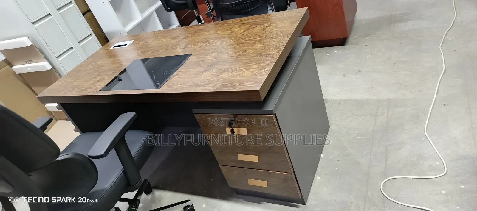 Executive Desk With Mouse Pad