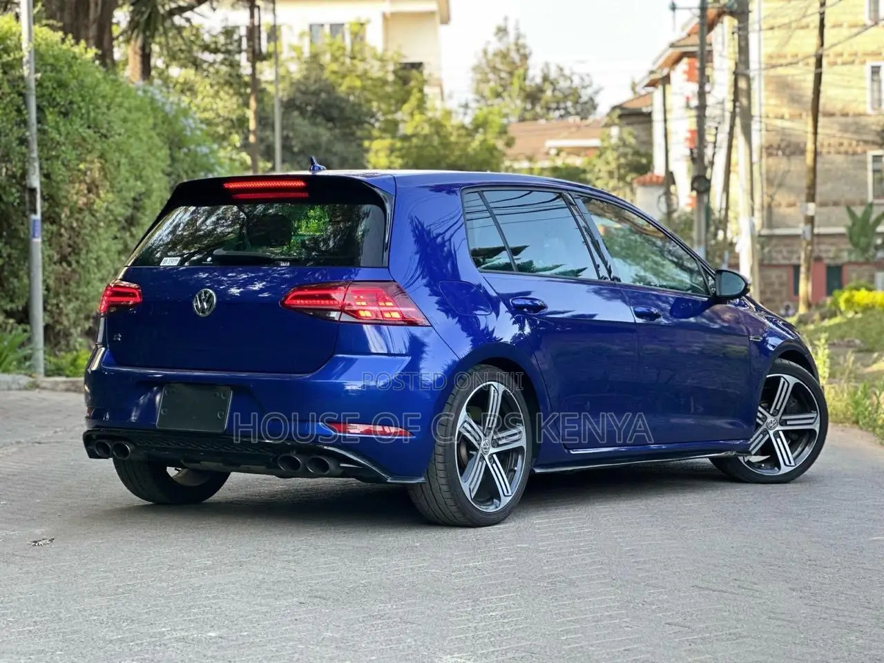 Volkswagen Golf R 4-Door w/DCC & Navigation 2018 Blue