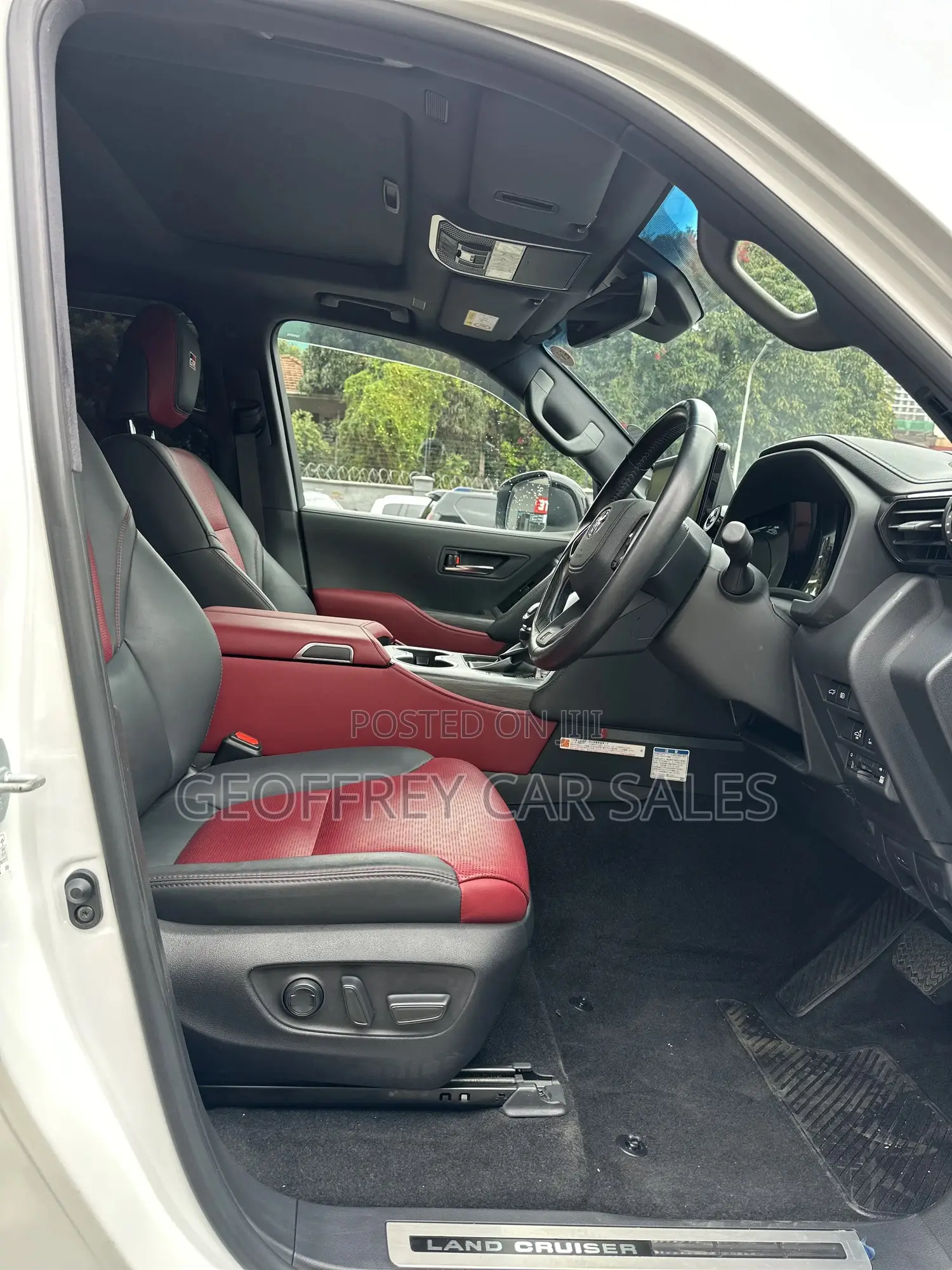 Toyota Land Cruiser Prado 2022 White