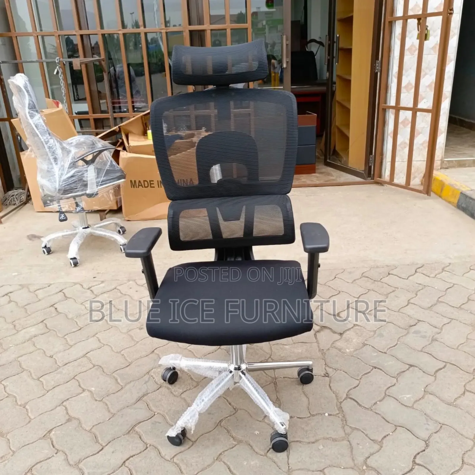 Executive Modern Office Chair