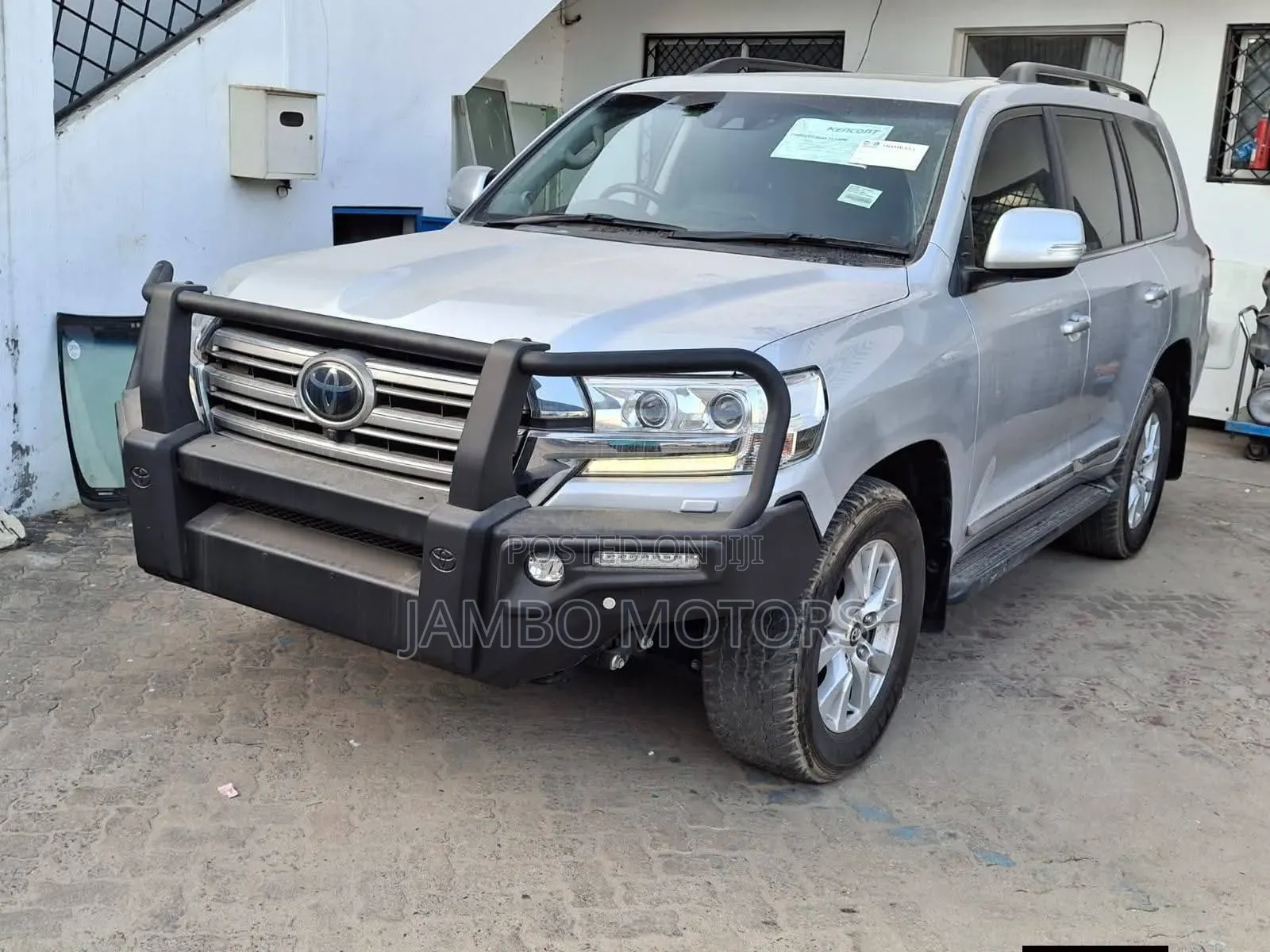 Toyota Land Cruiser 4.5 V8 TD 2020 Silver