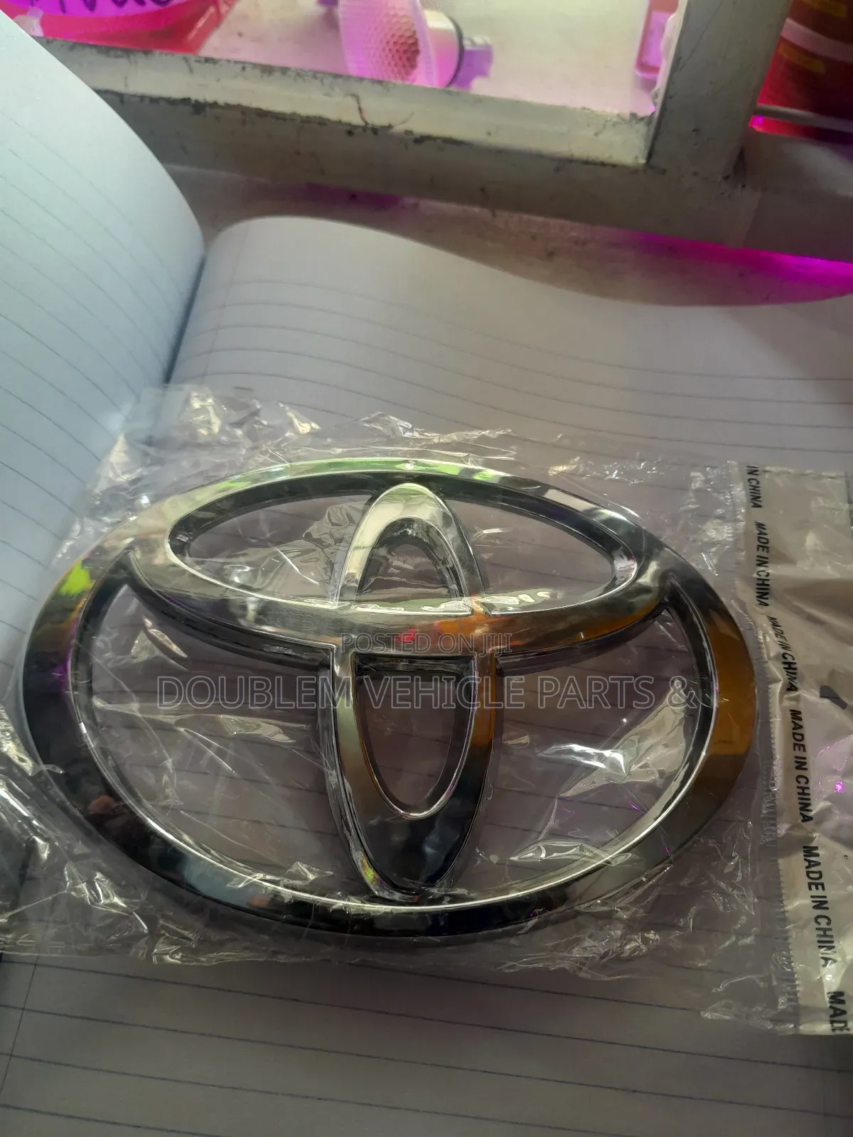 Front Grill Logo/Emblem Toyota Landcruiser Prado Fj120/Universal Logos