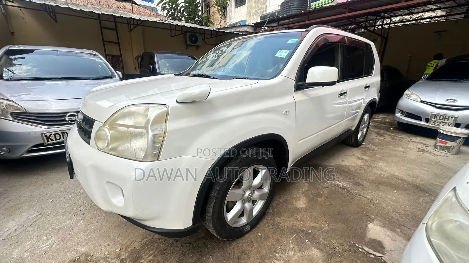 Nissan X-Trail 2010 White