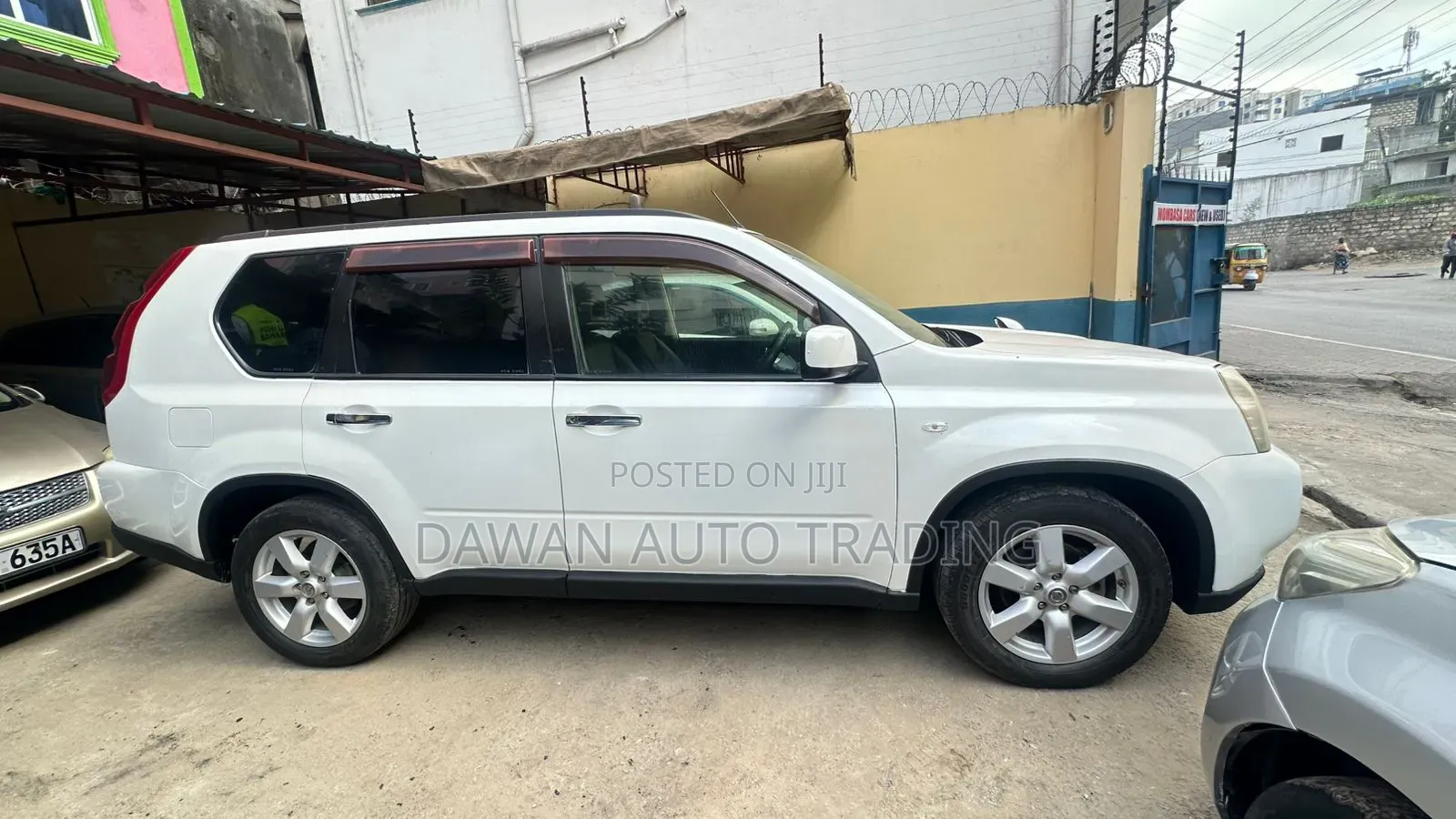 Nissan X-Trail 2010 White