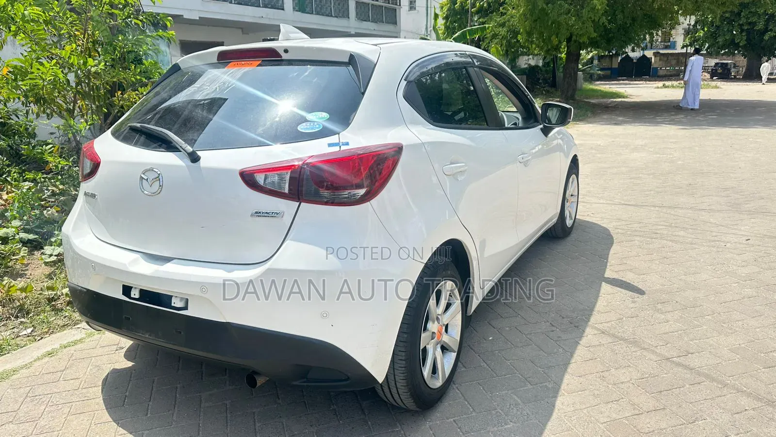 Mazda Demio 2018 White