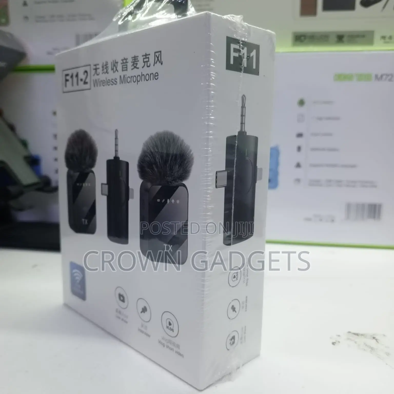 F11-2 Wireless Microphone System, Dual Tx Universal Receiver