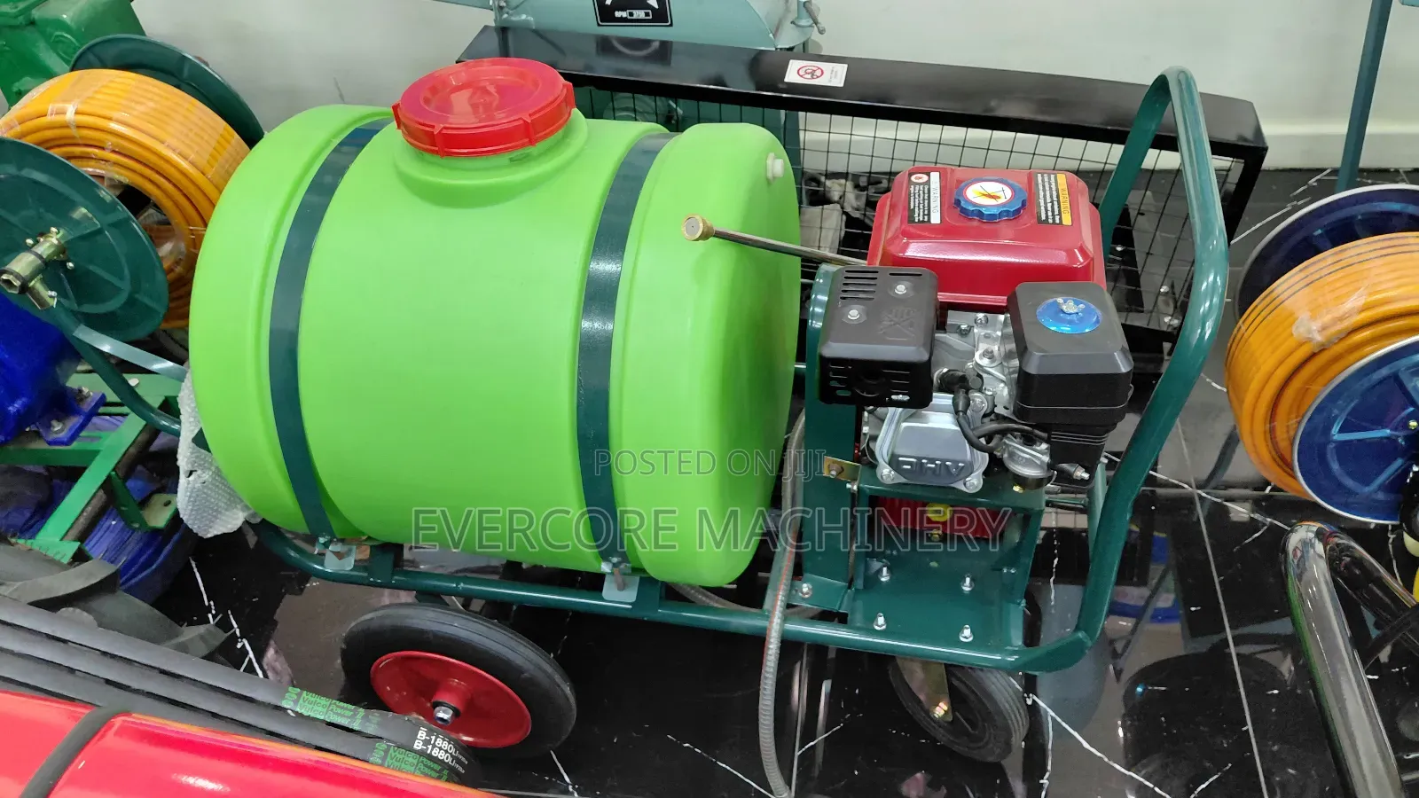 Heavy Duty 160l Gasoline Powered Trolley Sprayer Machine.