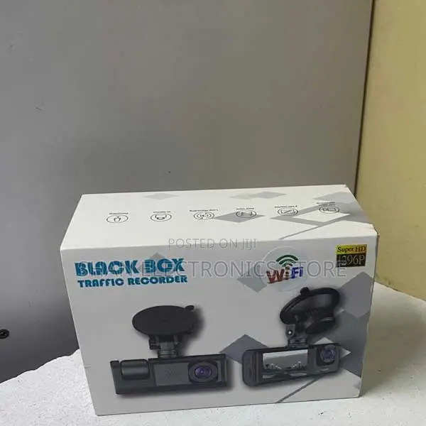 Dash Camera C309 Blackbox 3-in-1 Camera With Front, Inside Rear View