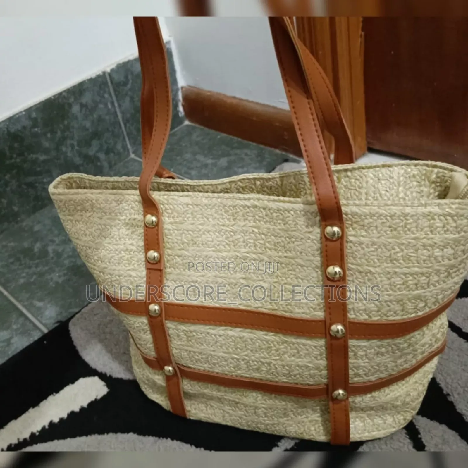*Women's Minimalist Solid Color Tote Bags