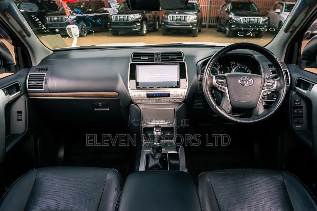 Toyota Land Cruiser Prado 2.7 2019 White