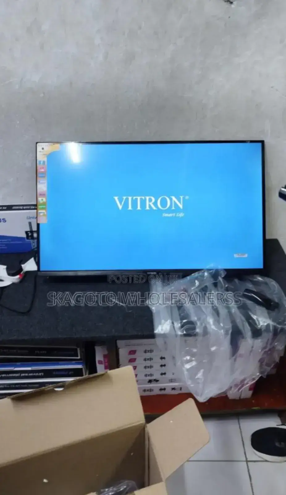 Vitron 32inches  Smart Tv