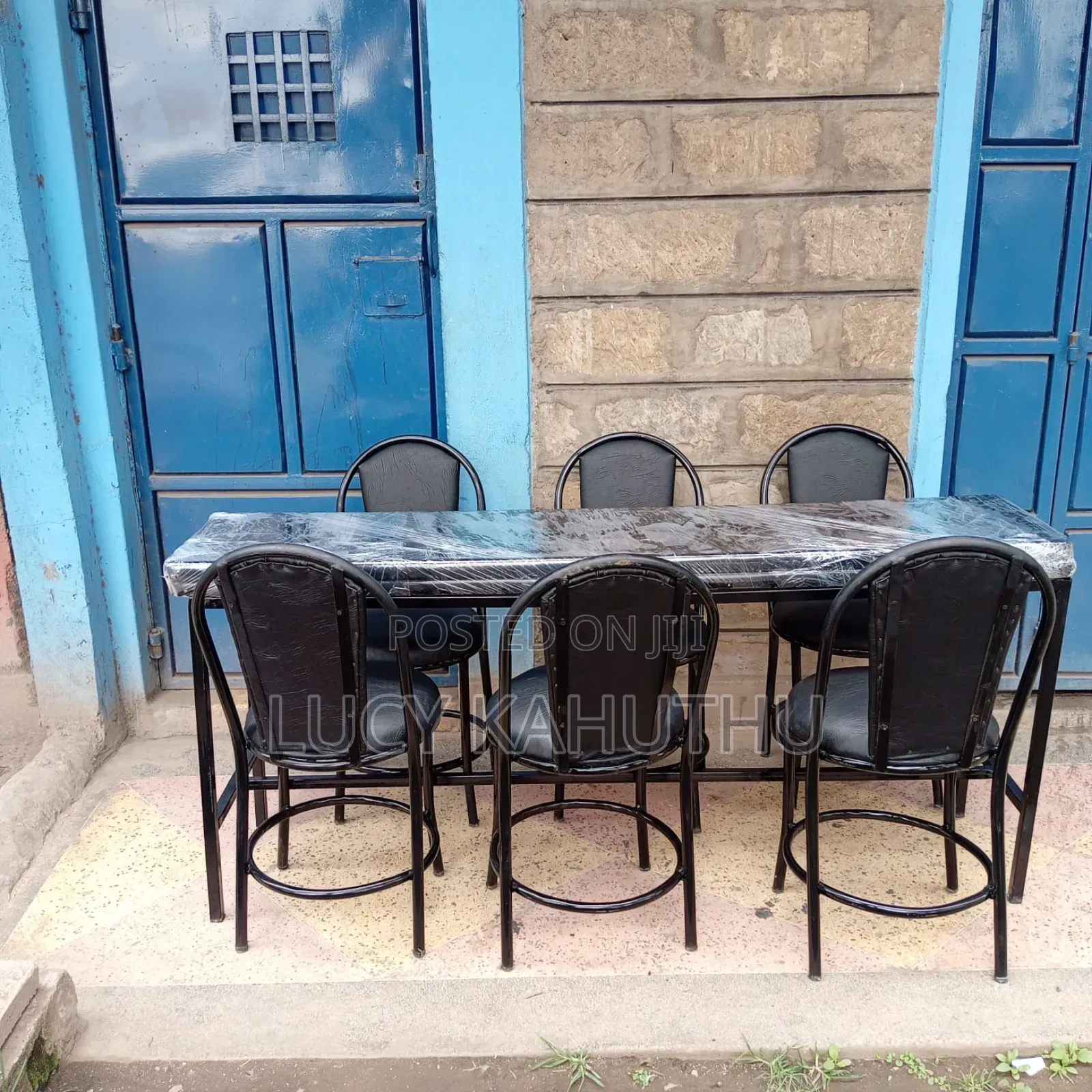 Restaurant of Black Durable Frame and Chairs