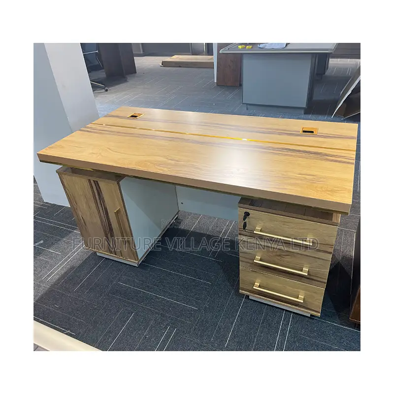 Executive Boss Desk Office Table With Drawers