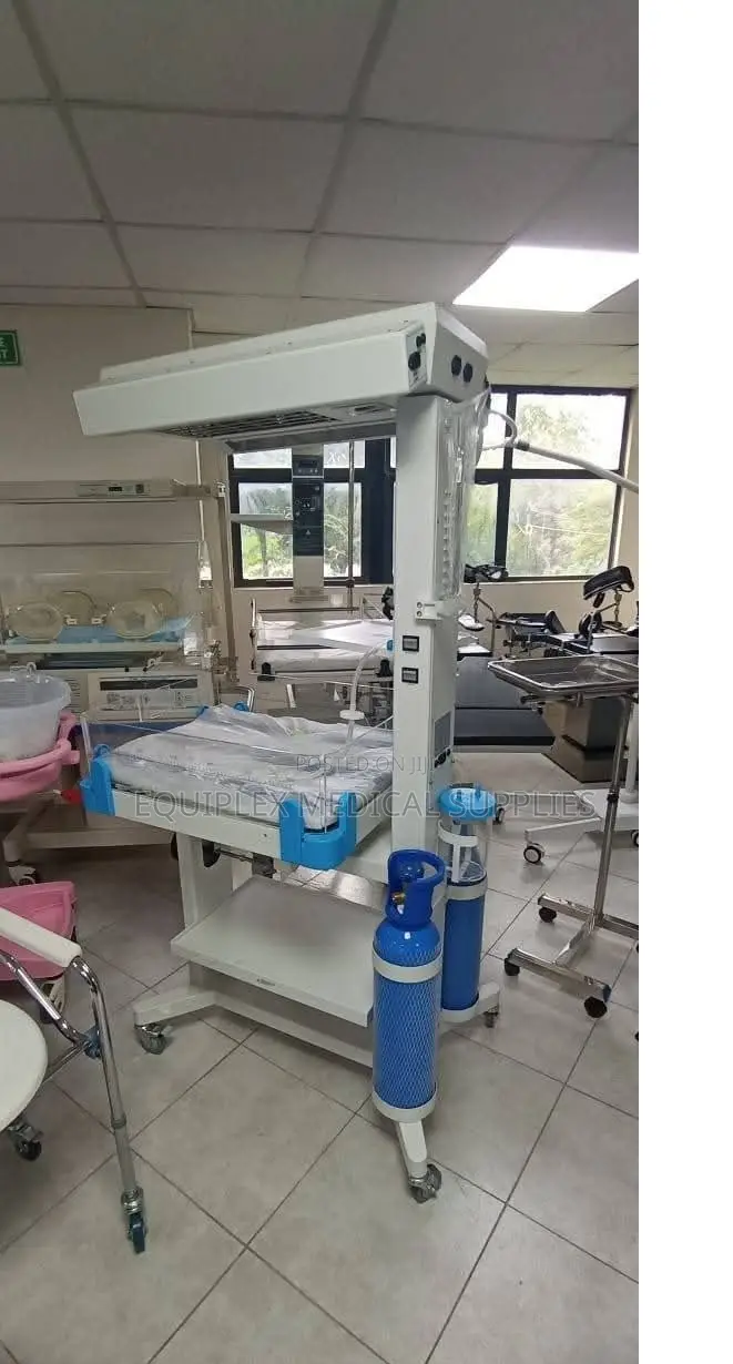Baby Resuscitaire for Newborn Emergency Care